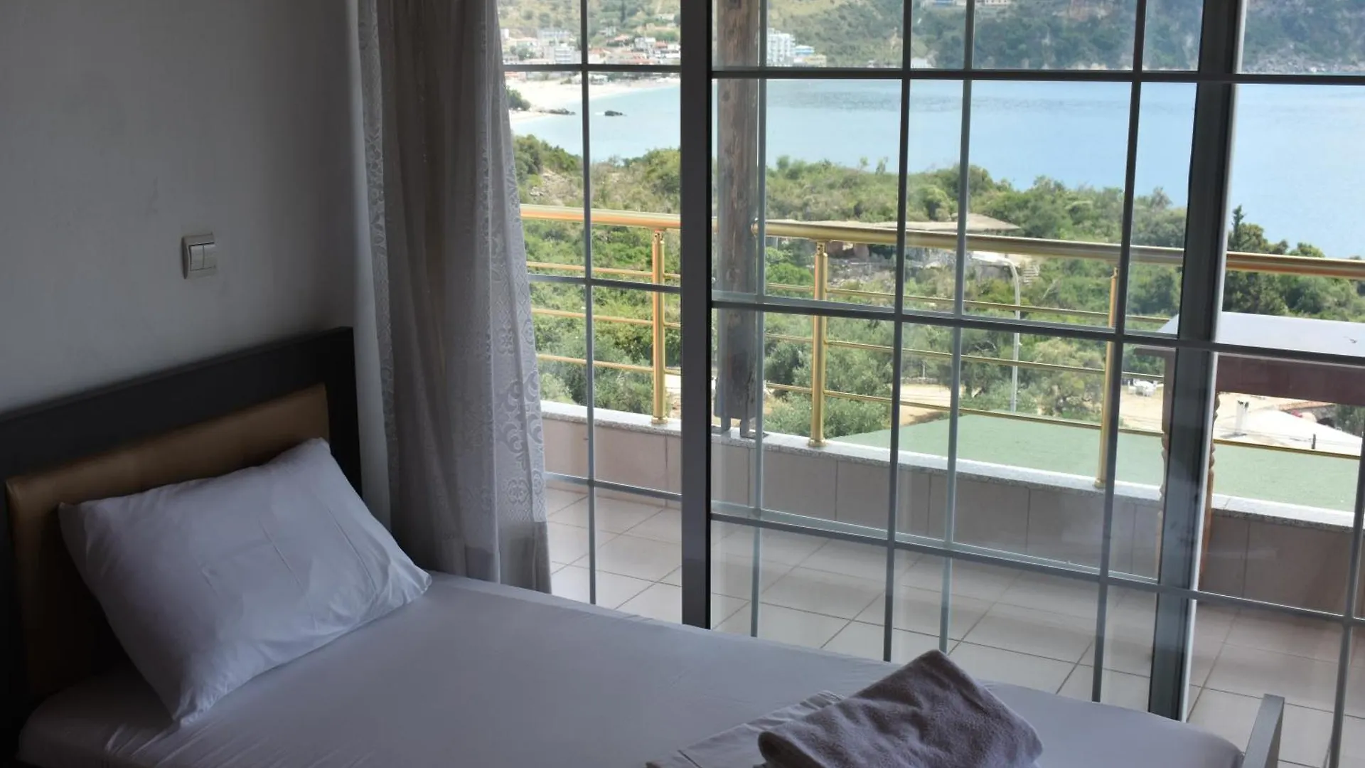 Ionio Rooms Himarë Albania