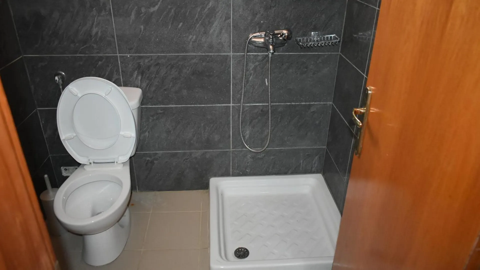 Ionio Rooms Himarë