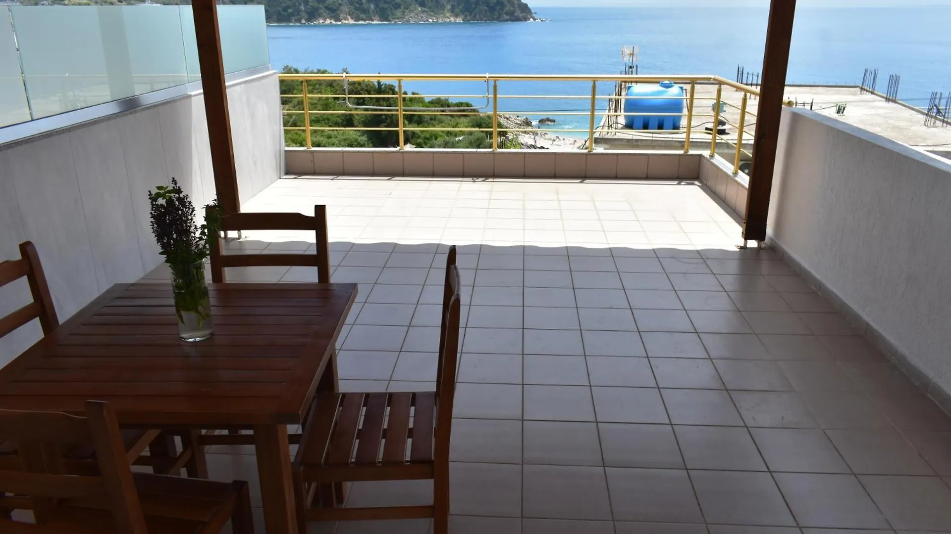 Ionio Rooms Himarë Albania